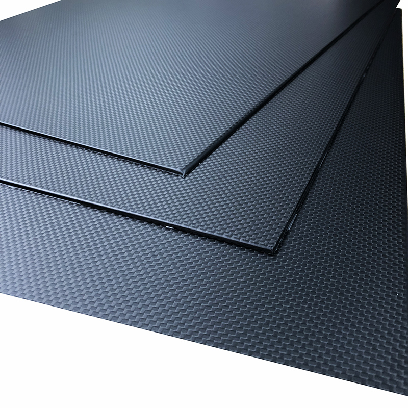 Dit is een voorkeur 3K Carbon Fiber Board voor gebruik in industriële, automotive, versterking, ruimtevaart en andere industrieën